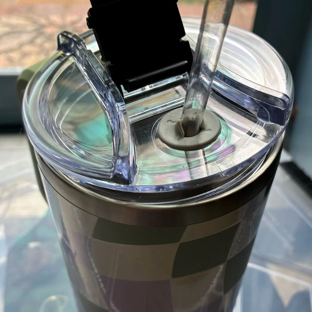 🧋Francesca’s Checkered Green and Purple Tumbler with Lid and Straw - Picture 7 of 12